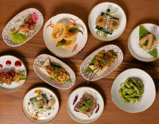 Wednesday Social Club Reset at Ventisi – Bangkok’s Midweek Ritual for Food, Drinks & Skyline Vibes