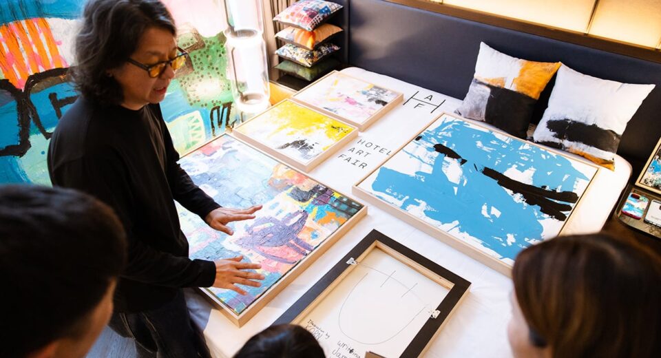 Hotel Art Fair 2026 – ศิลปะบุกโรงแรม KROMO Bangkok, Curio Collection by Hilton กลับมาอีกครั้งหลังหายไปสองปี